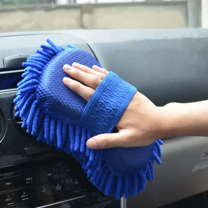 Sponge Cleaning Car